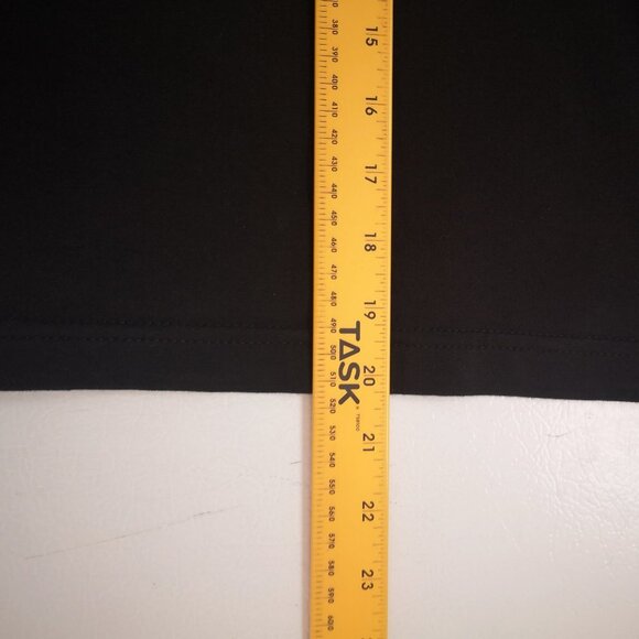 Cleo Petites Ladies Size Medium Black with Pink Accents Full Zip Hoodie - Picture 10 of 10